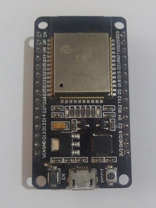 ESP32 microcontroller development board